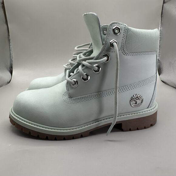 Timberland Boots Big Kids Size 3.5 Mint Green 6 Inch Premium Leather Lug Sole - Picture 2 of 10